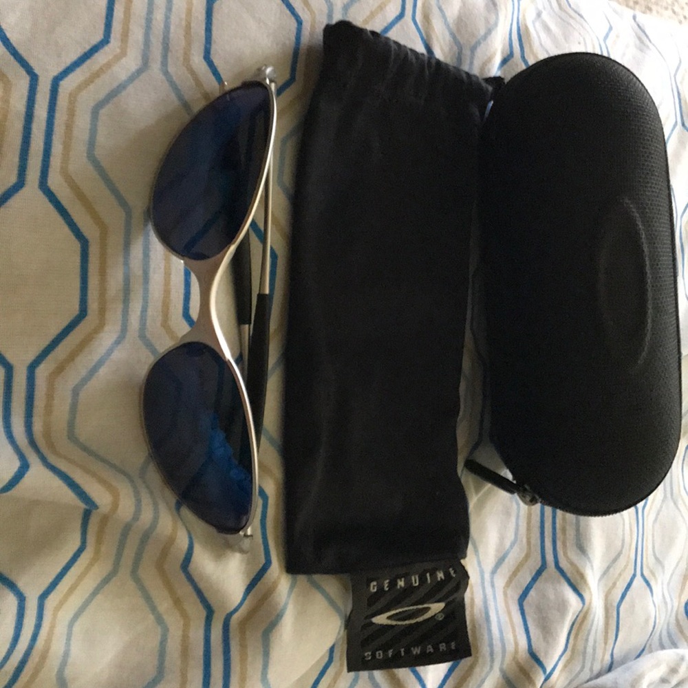 Oakley sunglasses